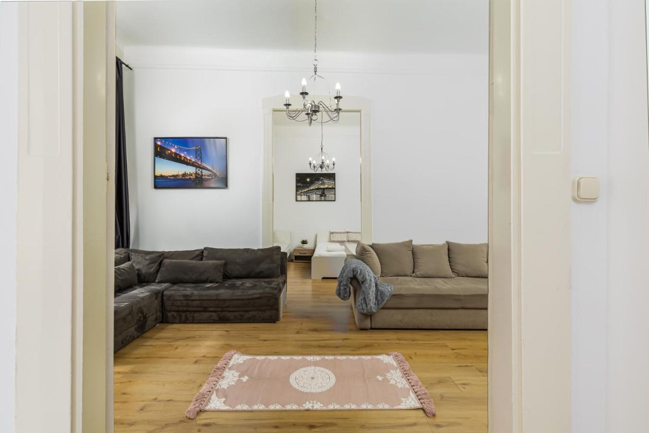 Real Apartments Wesselényi Budapest Esterno foto