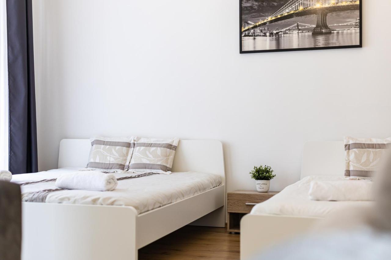 Real Apartments Wesselényi Budapest Esterno foto