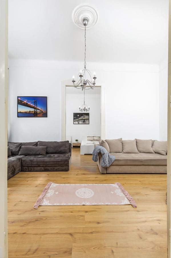 Real Apartments Wesselényi Budapest Esterno foto